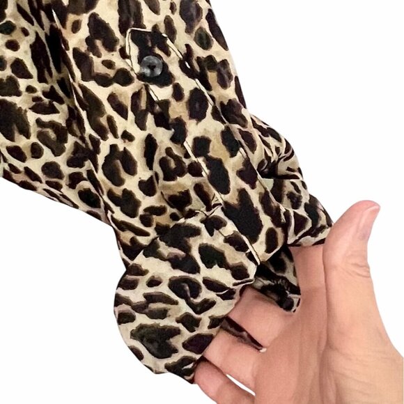 Lane Bryant Women's Leopard Print Blouse 22/24 Button Front Roll Tab Sleeve EUC - Picture 4 of 14